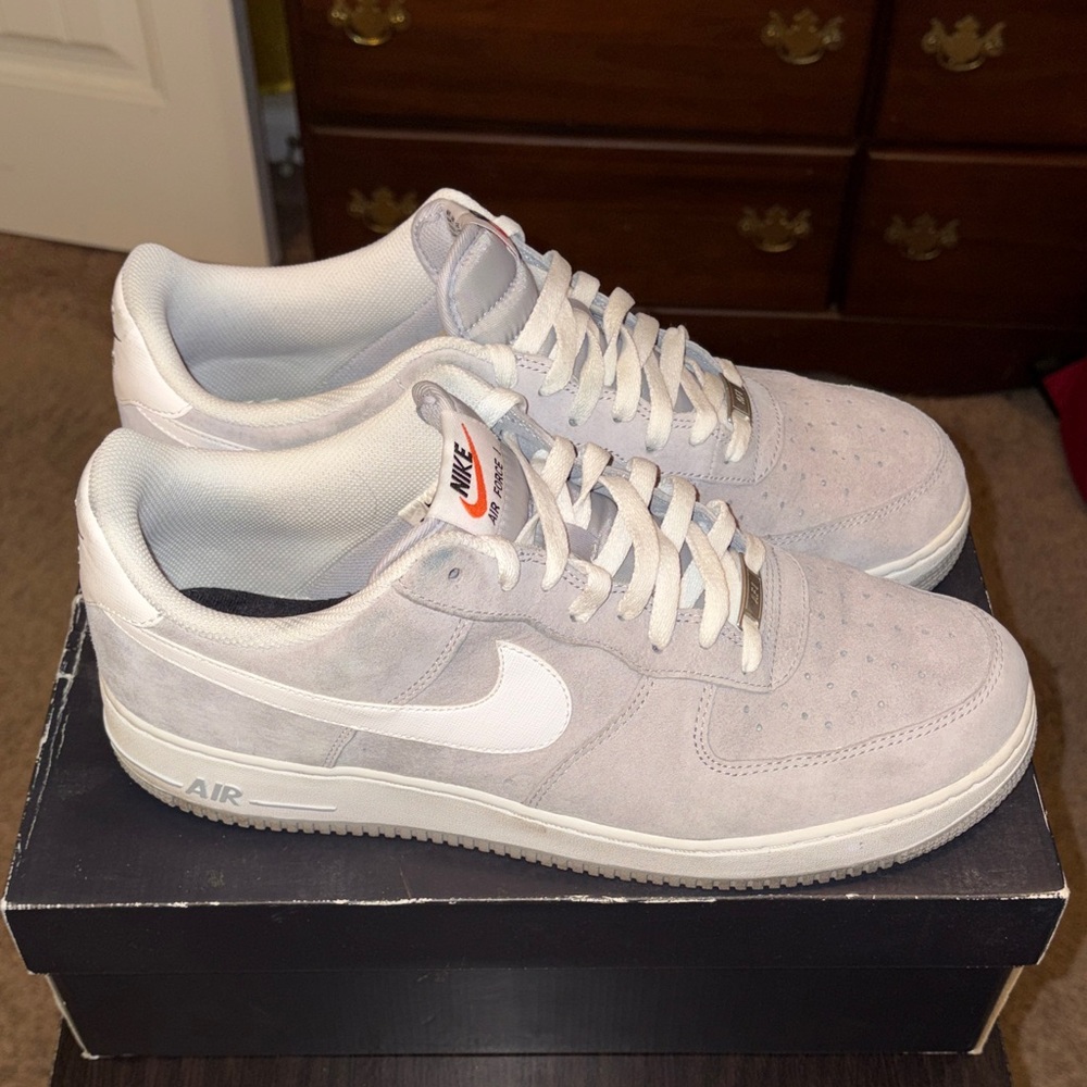Nike Light Grey Suede Air Force 1 Sneakers - Picture 4 of 5